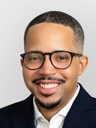 Marcus Carson's Instagram, Twitter & Facebook