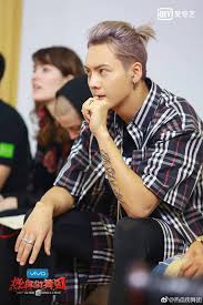 Pin By 聽雅蔡on Trần Vỹ đinh Kpop Guys Guys Singer