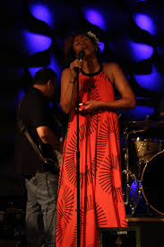 Reggae Singer Irie Love In Manaola Hawaii S Iwalani Dress In Pewa Print Fashion Polynesian Designs Hawaii Style