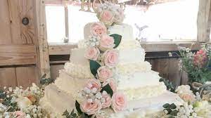 Find wedding cake toppers & stands to make your occasion extra sweet!. This Diy Costco Wedding Cake Hack With Trader Joe S Flowers Only Cost 50 Abc News