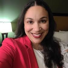 Danielle Schultz's Instagram, Twitter & Facebook