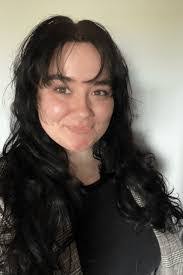 Janna Hamilton's Instagram, Twitter & Facebook