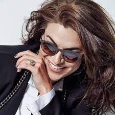 Melody gardot tabs, chords, guitar, bass, ukulele chords, power tabs and guitar pro tabs including baby im a fool, your heart is as black as night, who will comfort me, love me like a river does, goodnite. Melody Gardot Treue Kann Ich Nicht Verlangen Gala De