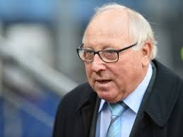 Uwe Seeler würdigt Fritz Walter als "Weltstar"