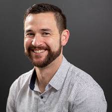 Krystal Lloyd's Instagram, Twitter & Facebook