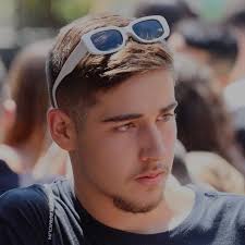 Danielle Roma (@danielle.roma) • Instagram photos and videos