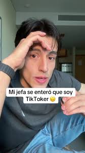 Mi jefa descubrió que soy TikToker 😂😂