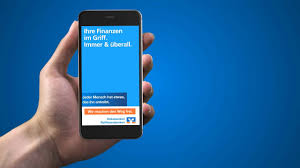 Wenn sie bargeld abheben möchten, finden sie geldautomaten in den städten prag, brünn, budweis, karlsbad, marienbad, königgrätz, krumau, ölmütz, pilsen sowie in den urlaubsorten der regionen böhmerwald, böhmische schweiz, südböhmen oder südmähren. Geld Abheben Mit Dem Smartphone Vr Bank Main Kinzig Budingen Youtube