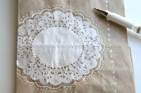 Diy Bastelideen Mit Tortenspitze Braune Papiertuten Tortenspitze Bastelideen