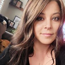 Seanna bought Beckler a vasectomy cake. The ladies at the bakery wouldn't  write “You had a laser near ur horn so here's a unicorn”