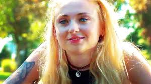 Keep track of your favorite shows and movies, across all your devices. Best Sophie Turner Movies And Tv Shows Complete List Loudfact