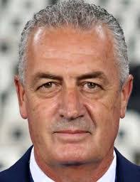 Julio Alfaro's Instagram, Twitter & Facebook