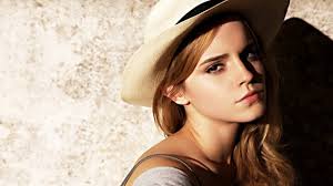 Y Dios... Qué opina de mi relevancia en la sociedad Por Ser Mujer...?