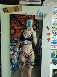 Alais Lawson's authentic nakedness revealed