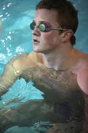 Senior Marcus Layton beats school record, qualifies for state