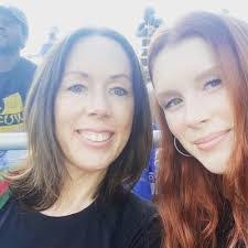 Isabella Steinberg's Instagram, Twitter & Facebook