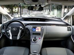 2019 toyota avalon xle preliminary 22 city/32 hwy/26 combined mpg estimates determined by toyota. Toyota Prius 2012 Pictures Information Specs