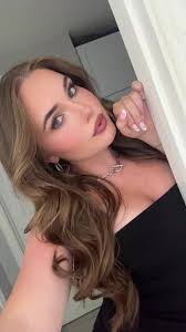 🖤🤷🏼‍♀️