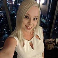 Deirdre Curtis's Instagram, Twitter & Facebook