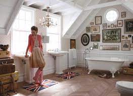 Antique brass cabinet pulls, lighting and plumbing fixtures amp up the retro vibes and bright white paint keeps it feeling fresh. Retro Bathroom Ideas How To Decorate It A Spicy Boy