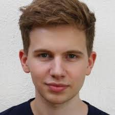 Gregory Mccallum's Instagram, Twitter & Facebook