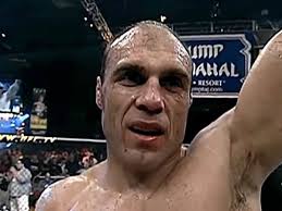 Flashback Fight: Randy Couture retains title after war with Pedro Rizzo at  UFC 31
