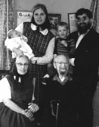 former Bruderhof members/residents KIT Newsletter December 1998 Volume X  #12 Part I