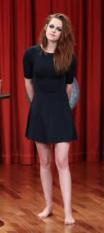 I like me some legs that look like they're made to work. 50 Celebrity Female Feet Ideas In 2021 Celebrities Female Celebrities Celebs