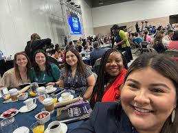 Joselyn Castillo (@mscastillo105)