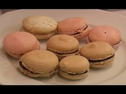 Recette Inratable Des Macarons Par Mamy Monica French Dessert Desserts Macarons