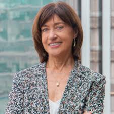 Larissa Araujo :: directora de Recursos Humanos :: Holmes Place ::