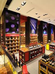 Pin By Andy Drake On Design Interiors Wine Shop Interior Supermarket Design Liquor Store