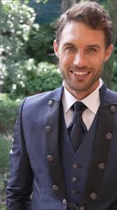 Herrenanzüge bei Anna Moda 🤵🏻‍♂️