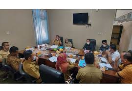 Check spelling or type a new query. Komisi Iii Dprd Pelalawan Sorot Gercep Bolo Kampung Yang Mulai Melemah Cakaplah Berpikir Berbuat Bercakap
