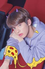 The Occult Meaning Of Crown By Txt The New K Pop Supergroup Selebritas Aktor Rambut Biru
