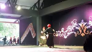 Cabang seni yang kedua adalah cabang seni rupa. Peringati Hari Tari Sedunia Prodi Seni Tari Gelar Pementasan Tari Profesi Online
