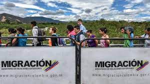 Autopista 30 de mayo, esquina héroes de luperon, santo domingo república dominicana. Migracion Colombia Cancela 300 Permisos De Movilidad Para Allegados A Maduro Papagayo News