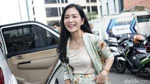 Bunga zainal sempat menyembunyikan pernikahannya dengan sukhdev singh. Qgnxz2w9cw9etm