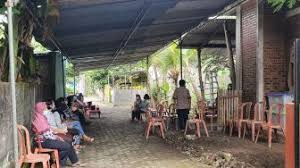Check spelling or type a new query. Inalillah Hindari Pohon Yang Ditebang Petani Cianjur Tewas Tertimpa Suara Bogor