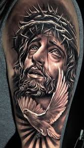 Tatuagens Religiosas As Melhores Ideias De Design Christ Tattoo Heaven Tattoos Jesus Tattoo Me gusta este tatuaje porque representa a jesucristo en vida, con una expresión cuando veas la imagen seguro coincidirás conmigo en que ésta es una impresionante obra de arte grabada bajo la piel de una. tatuagens religiosas as melhores