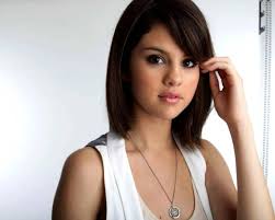 8 Year Old Girls Haircut Hairstyles Ideas Selena Gomez Short Hair Short Hair Styles Selena Gomez Hair