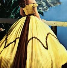 Sisi brautkleid erstmals zu sehen oesterreichorfat. Sissi Kleid Nahen Wie Geht Vorallem Das Oberteil Film Kostum Fasching