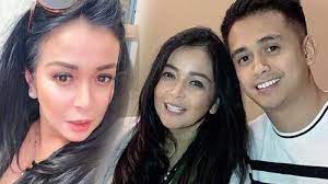 Seperti diketahui apabila artis bernama nanie darham resmi diamankan oleh pihak kepolisian polda metro jaya setelah kedapatan menjadi pemakai narkoba jenis fakta nanie darham. Siapa Artis Jj Yang Ditangkap Satresnarkoba Polres Jakarta Barat Suaminya Pesinetron Anak Band Tribun Timur