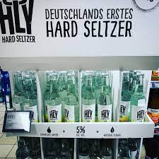 Personalien, nachrichten, daten und hintergründe zum markt für bier, afg,spirituose. Holy Hard Seltzer Wasser Mit Edeka Frischmarkt Zickuhr ×¤×™×™×¡×'×•×§