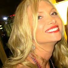 Tricia Fullerton's Instagram, Twitter & Facebook