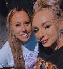 Kristie Egan's Instagram, Twitter & Facebook