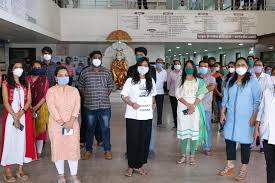 Our Vadodara On Twitter 19 Year Old Covid19 Patient Discharged Cured At Parul Sevashram Hospital Vadodara 16 4 2020 Covid 19 Positive 23 4 2020 Covid 19 Negative 24 4 2020 Covid 19 Negative Date Of Admission 16 4 2020 Date