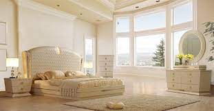 Is your bedroom decor looking tired? Luxury Oversized Textured Headboard 6 Piece Bedroom Set By Homey Design Hd 914 Bedroom