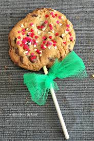 how to make an easy cookie bouquet