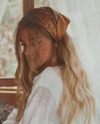 How To Be Aesthetic Hair Scarf Hairstyles Hair Styles Hair Scarf Styles